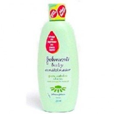 Cond j j baby camomila cab claros 200ml